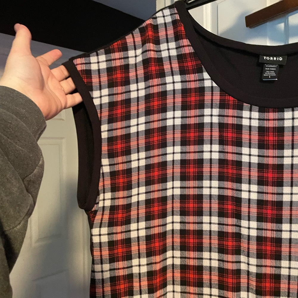 Torrid Top - Picture 4 of 5